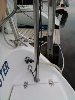 bottom of top of pole solar panel mounting system mounted on transom